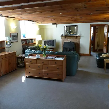 Gæstehus Muncaster Country 4*